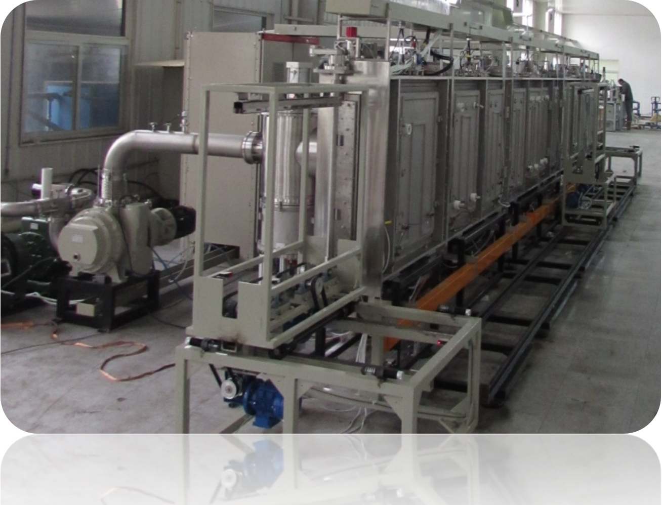 太陽能藍(lán)膜鍍膜中試線